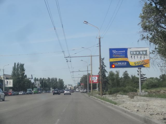 Щит 6x3,  ул.Набережная Победы, напротив д.36, в центр