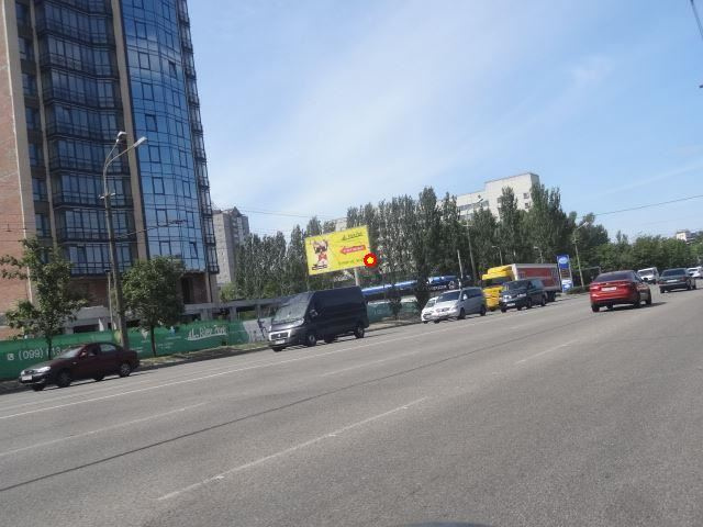 Щит 6x3,  ул.Набережная Победы,40А, в центр