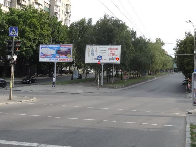 Призма 6x3,  пр.Кирова - ул.Свердлова, призматрон из центра