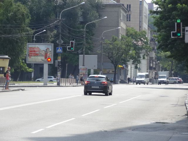 Скролл 2.32x3.14,  ул.Коцюбинского - пл.Д.Бедного, съезд с Центр.моста, скроллер 3,14х2,32