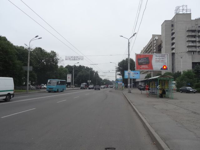 Призма 6x3,  ул.Набережная Ленина - ул.Баумана, Цирк, из центра