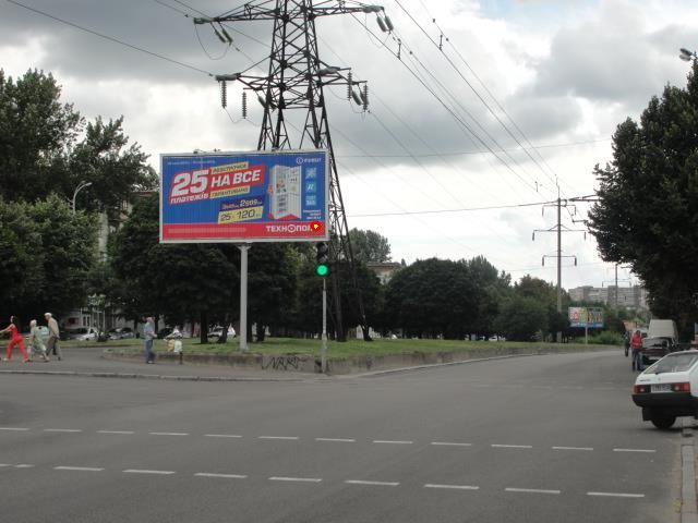 Призма 6x3,  пр.Кирова - ул.Вакуленчука, призматрон из центра