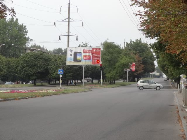 Призма 6x3,  пр.Кирова - ул.Гавриленко, призматрон в центр
